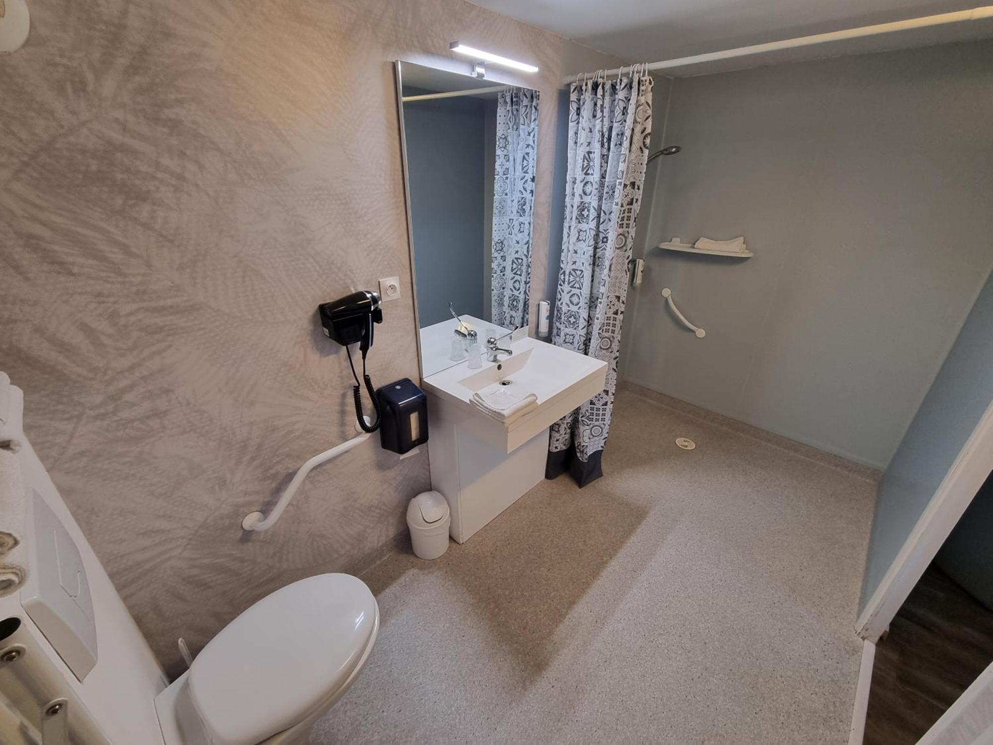 Cit'Hotel Les Atlantes Медис Экстерьер фото
