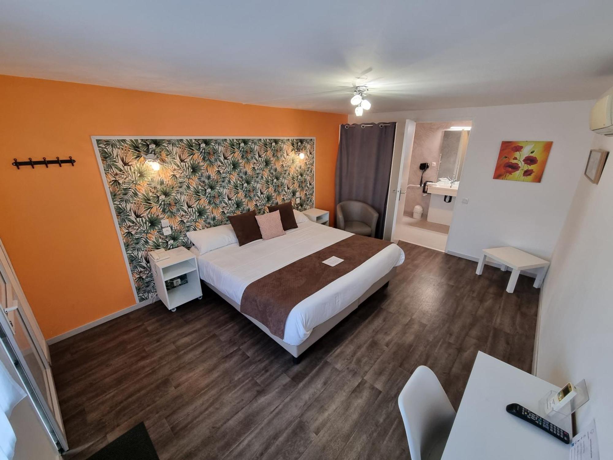 Cit'Hotel Les Atlantes Медис Экстерьер фото